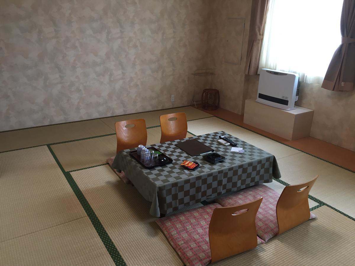 Kitamura Onsen Hotel Iwamizawa Buitenkant foto