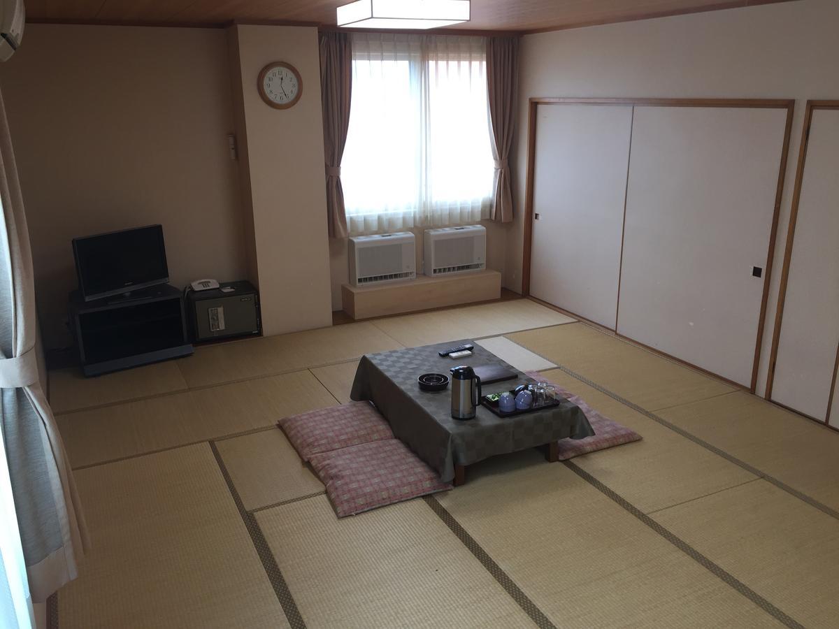 Kitamura Onsen Hotel Iwamizawa Buitenkant foto