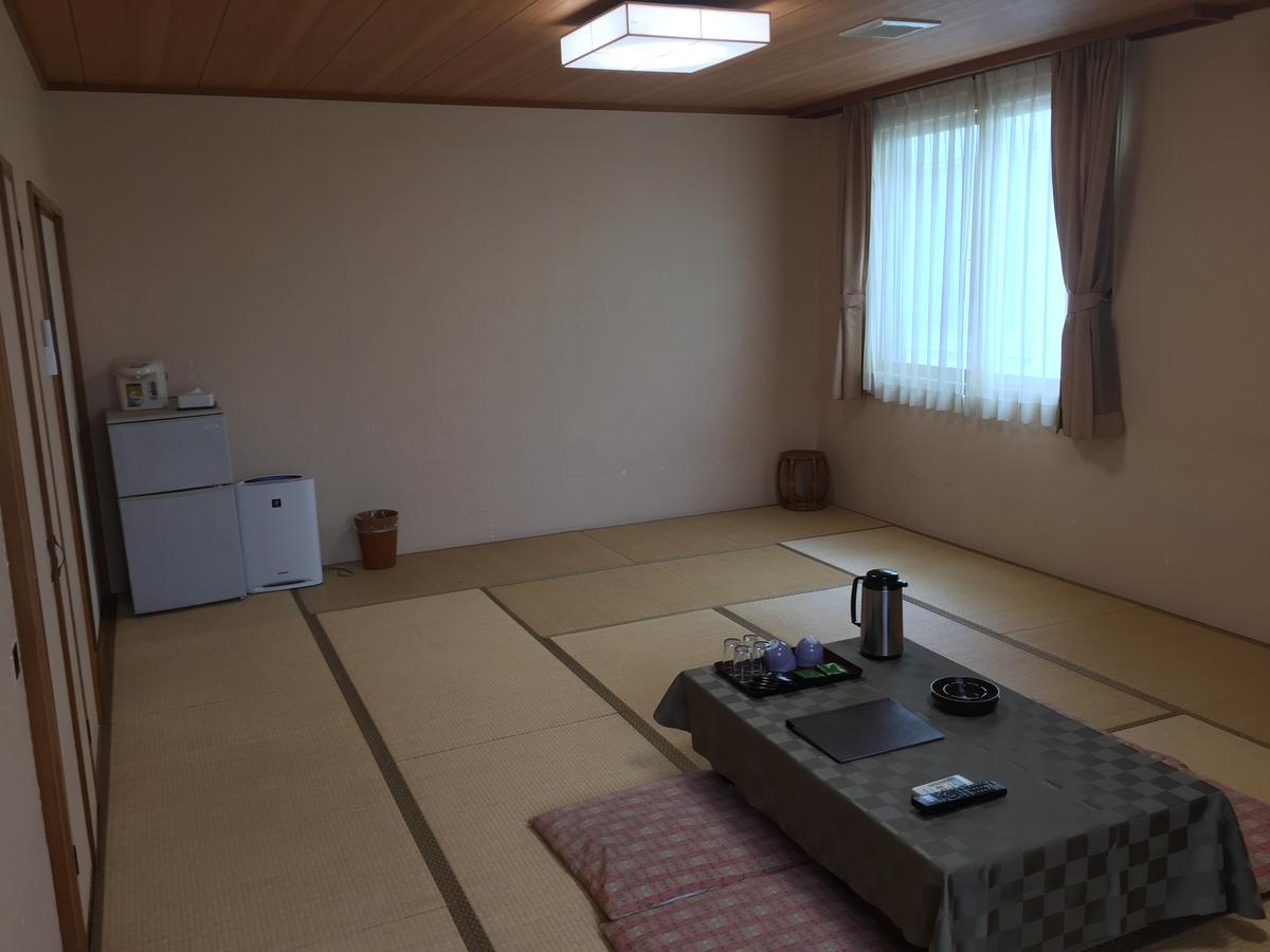 Kitamura Onsen Hotel Iwamizawa Buitenkant foto